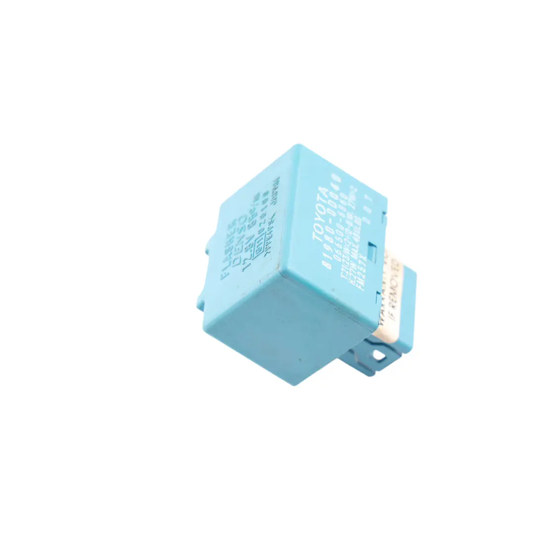 Mk2 P9 Flasher Relay Unit Module 12.8V to Toyota Yaris with Part number 81980-0D040 Toyota Yaris Mk2 P9 Flasher Relay Unit Module 12.8V - SKU 81980-0D040 - Part number 81980-0D040