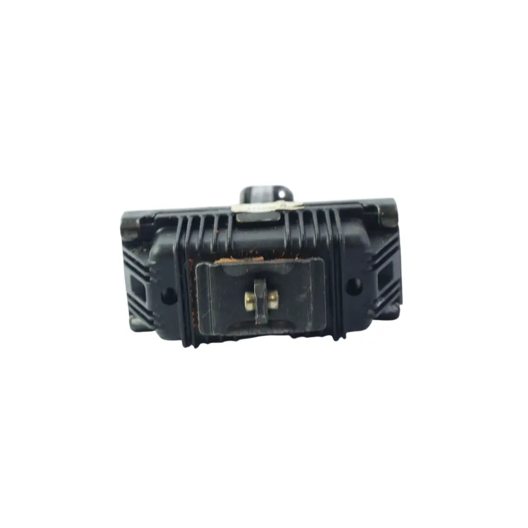 Limitador Puerta Delantero Izquierdo Derecho para Land Rover Range Rover L322 con número de pieza 8265356 Land Rover Range Rover L322 Limitador Puerta Delantero Izquierdo Derecho - SKU 8265356 - Número de pieza 8265356