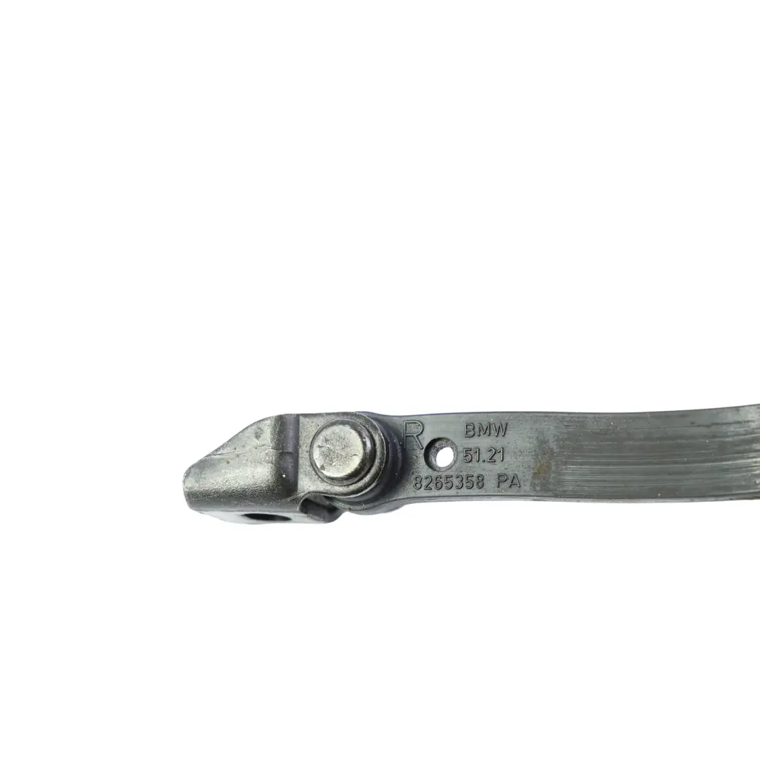 Fermo Porta Tampone Arresto Posteriore Sinistro per Range Rover L322 con numero di parte 8265358 Range Rover L322 Fermo Porta Tampone Arresto Posteriore Sinistro - SKU 8265358 - Numero di parte 8265358