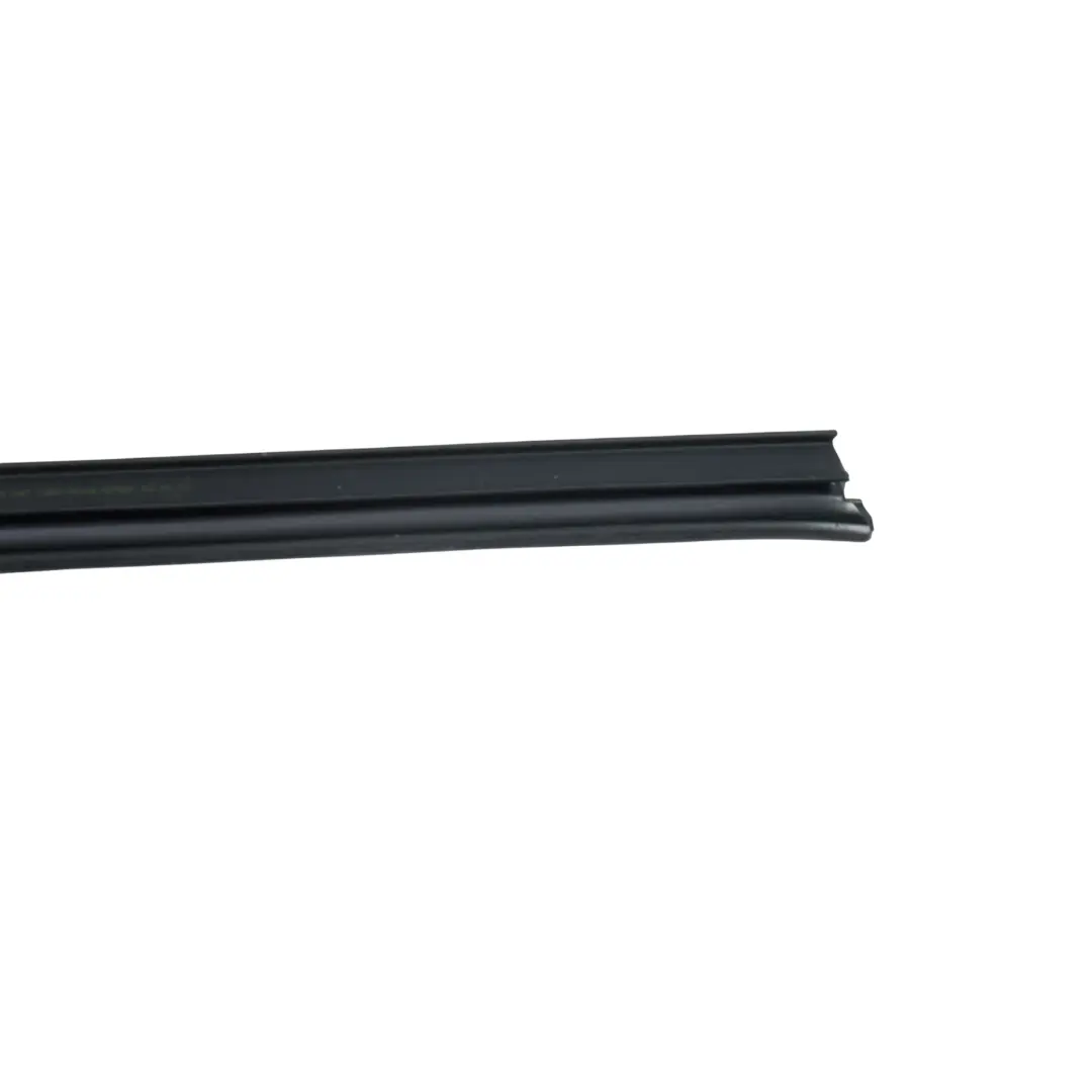 Range Rover L322 Front Door Interior Window Seal Gasket Rubber Left N/S - SKU 8269067 - Part number 8269067