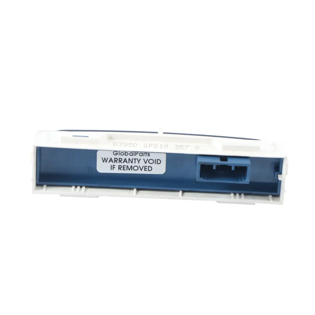 Kontrolka Wskaźnik Klimatyzacji do Toyota Verso R2 o numerze 839500F010 Toyota Verso R2 Kontrolka Wskaźnik Klimatyzacji - SKU 839500F010 - Numer Części 839500F010