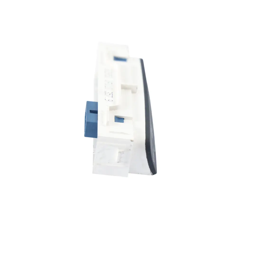 Kontrolka Wskaźnik Klimatyzacji do Toyota Verso R2 o numerze 839500F010 Toyota Verso R2 Kontrolka Wskaźnik Klimatyzacji - SKU 839500F010 - Numer Części 839500F010