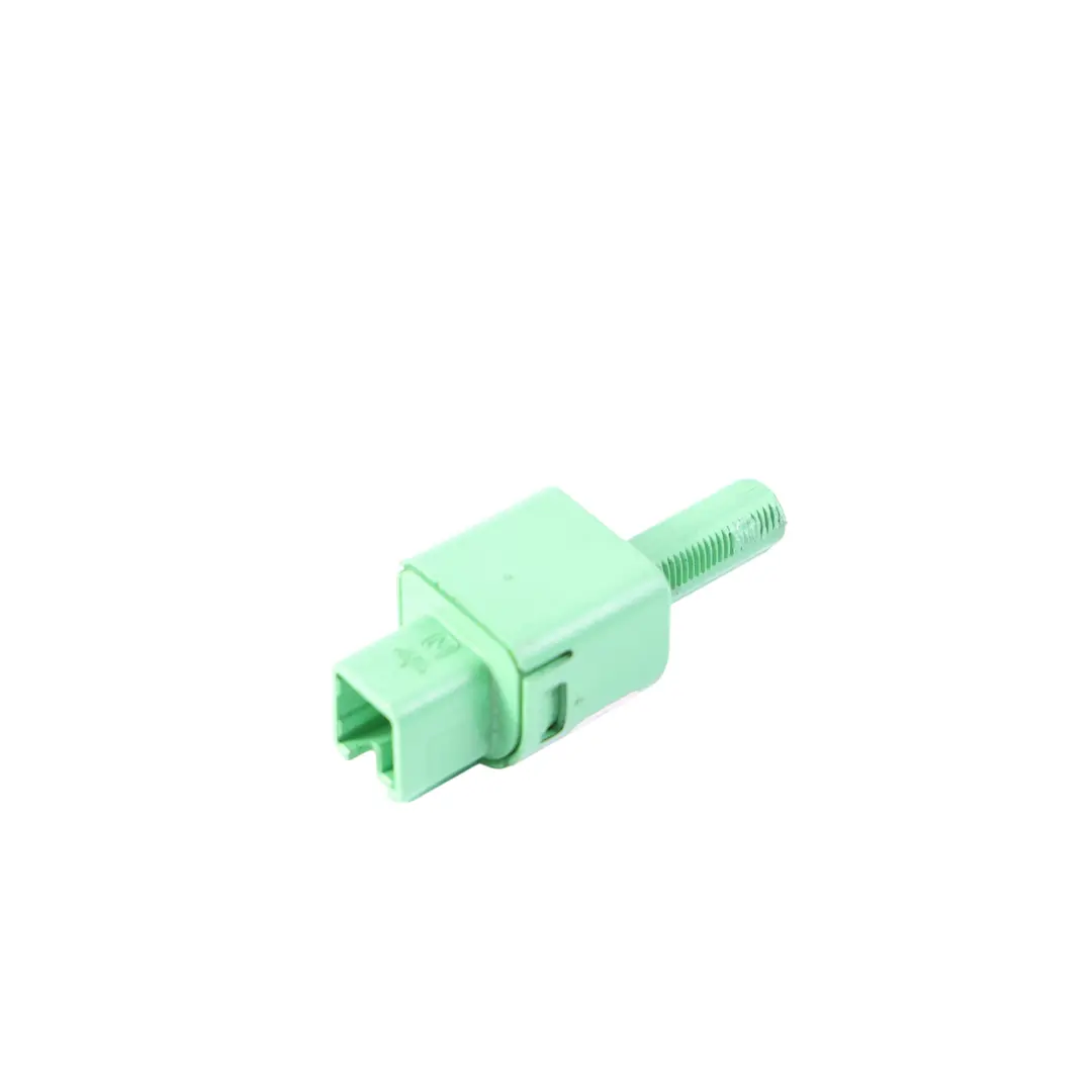 Brake Light Lamp Switch Stop Lamp to Toyota Avensis T270 with Part number 8434069075 Toyota Avensis T270 Brake Light Lamp Switch Stop Lamp - SKU 8434069075 - Part number 8434069075