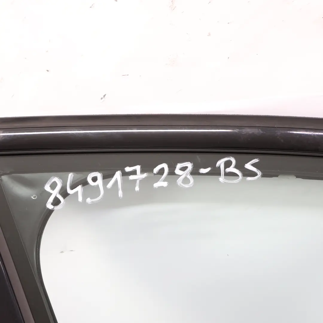 Puerta Delantera Derecha Black Sapphire Metallic - 475 para BMW X2 F39 con número de pieza 8491728 BMW X2 F39 Puerta Delantera Derecha Black Sapphire Metallic - 475 - SKU 8491728-BS - Número de pieza 8491728