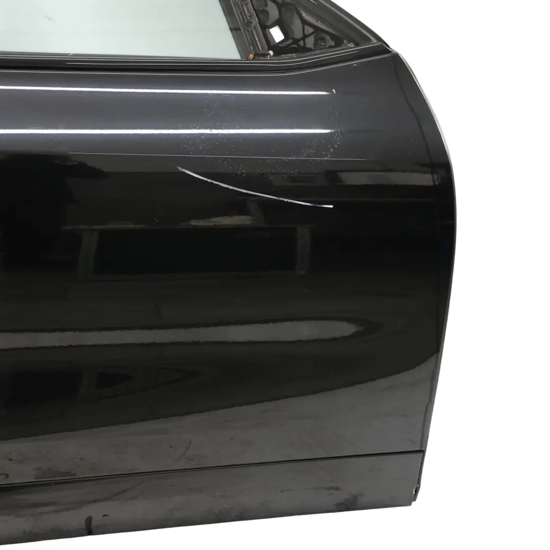 Puerta Delantera Derecha Black Sapphire Metallic - 475 para BMW X2 F39 con número de pieza 8491728 BMW X2 F39 Puerta Delantera Derecha Black Sapphire Metallic - 475 - SKU 8491728-BS - Número de pieza 8491728