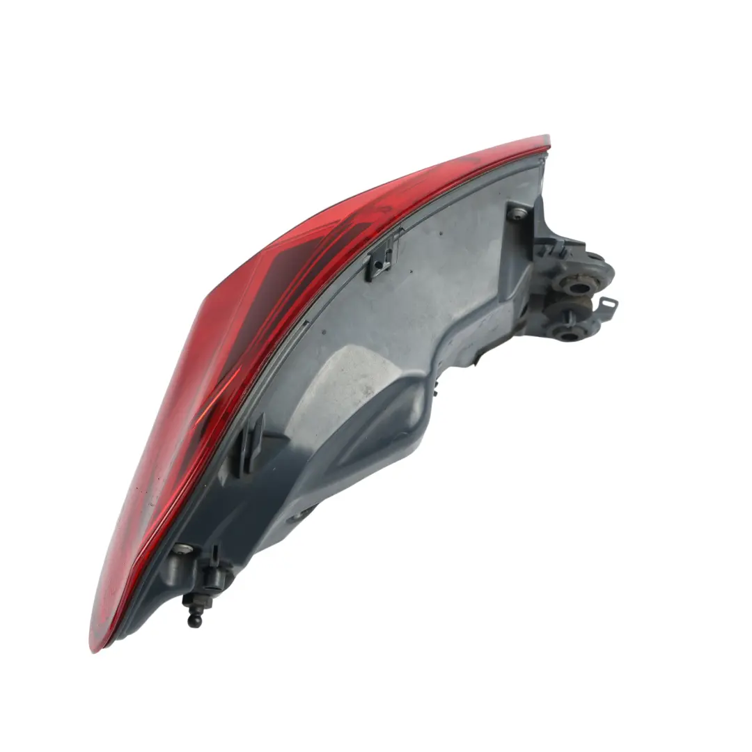Luz Trasera Portón Maletero Derecha para BMW F32 F36 F82 F83 con número de pieza 8496524 BMW F32 F36 F82 F83 Luz Trasera Portón Maletero Derecha - SKU 8496524-1 - Número de pieza 8496524