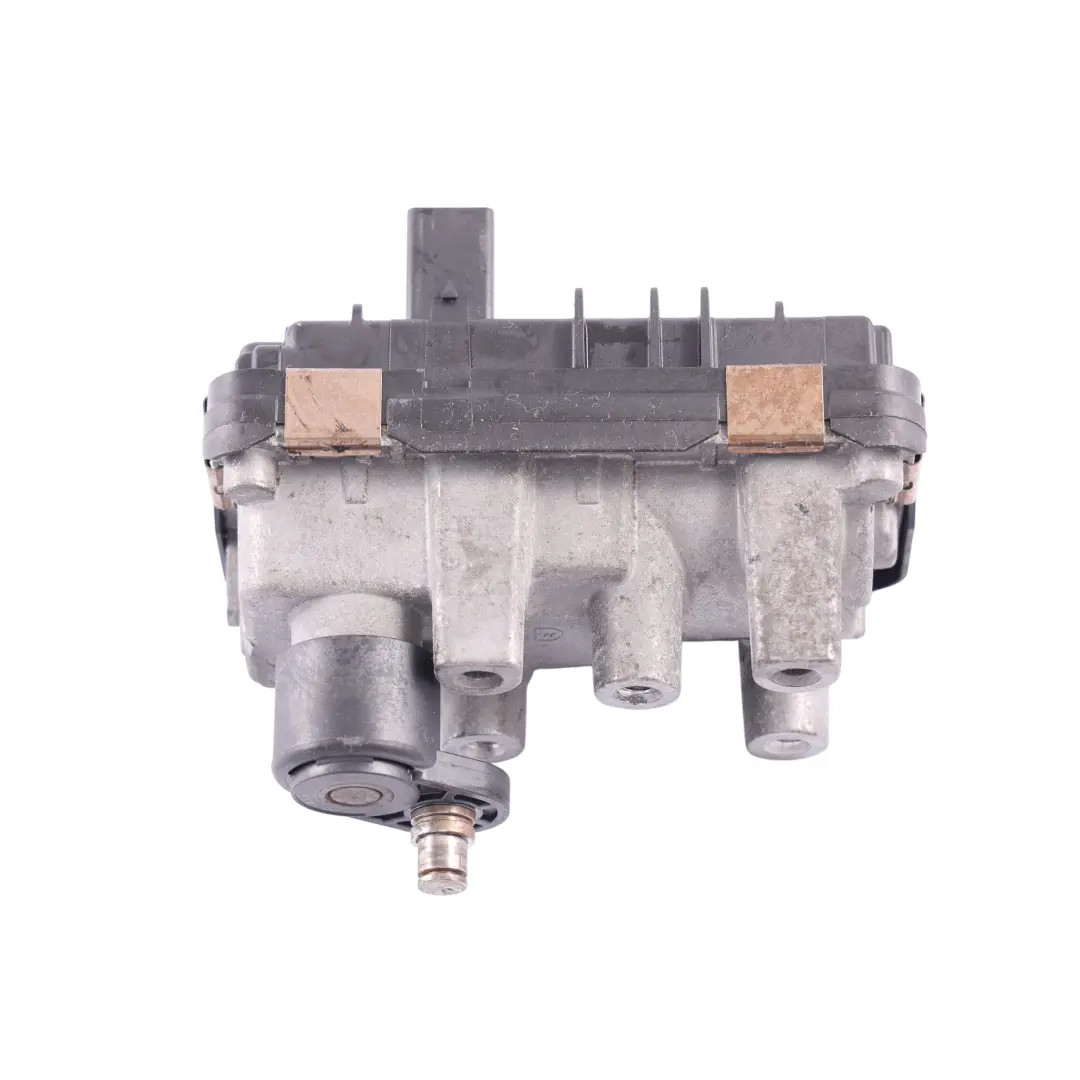 BMW F30 F31 F32 F33 Siłownik Turbosprężarki 335dX 435dX N57Z - SKU 8508092-3 - Numer Części 8508092