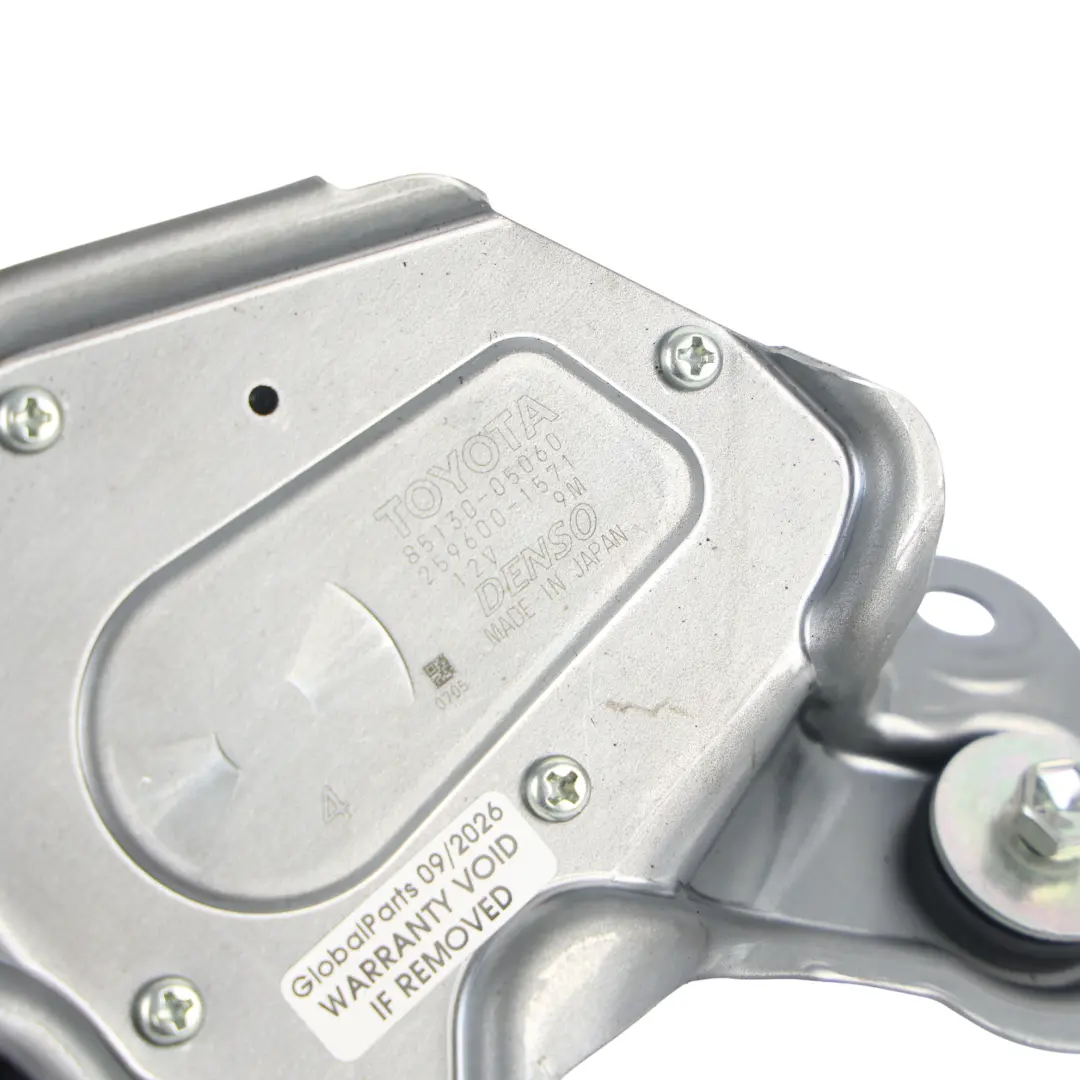 Motorino Tergicristallo Portellone Posteriore per Toyota Avensis T270 con numero di parte 8513005060 Toyota Avensis T270 Motorino Tergicristallo Portellone Posteriore - SKU 8513005060 - Numero di parte 8513005060