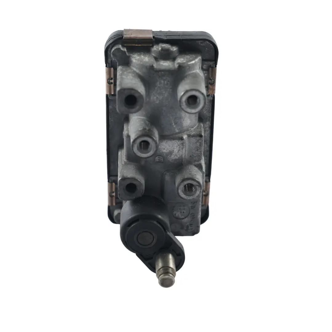 N47N Moduł Siłownika Turbosprężarki 6NW010430 21432-01 do Mini R56 LCI R60 2.0 o numerze 8573108 Mini R56 LCI R60 2.0 N47N Moduł Siłownika Turbosprężarki 6NW010430 21432-01 - SKU 8573108-3 - Numer Części 8573108