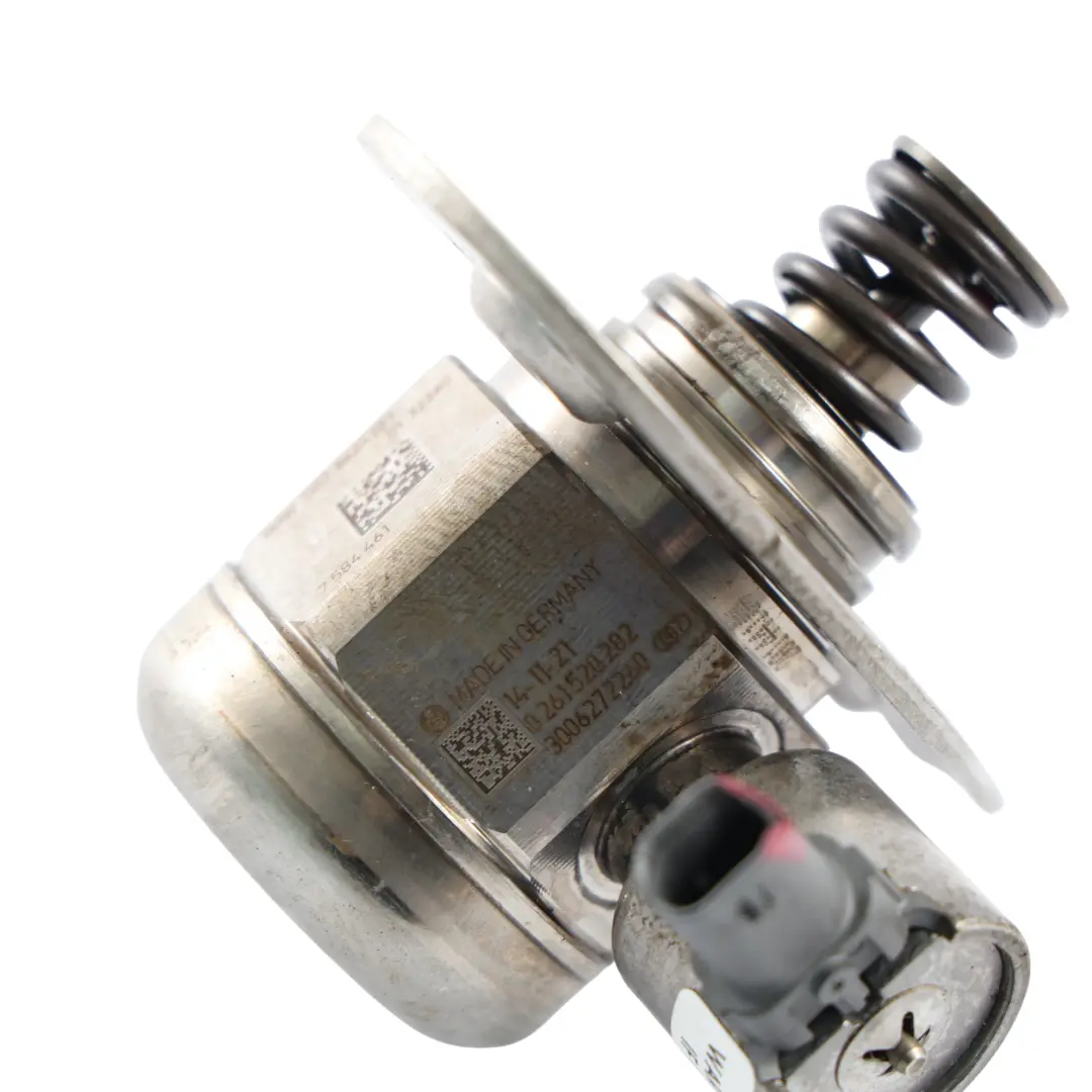 High Pressure Fuel Pump N20 Engine to BMW F10 F20 F21 F30 F31 F36 E89 with Part number 8604229 BMW F10 F20 F21 F30 F31 F36 E89 High Pressure Fuel Pump N20 Engine - SKU 8604229-1 - Part number 8604229