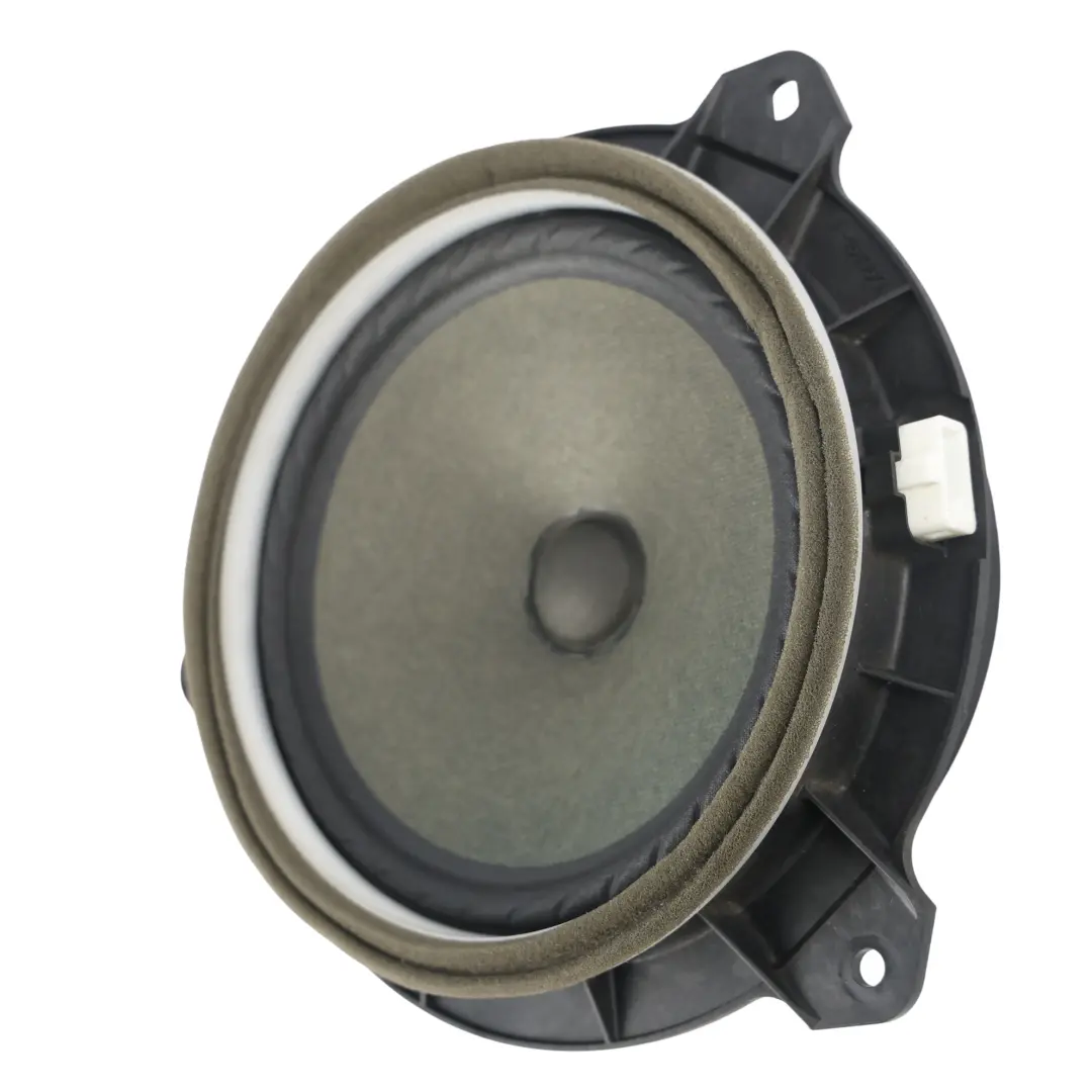 Toyota Avensis T270 Yaris P9 Rear Door Speaker Left Right N/O/S - SKU 861600D180 - Part number 861600D180