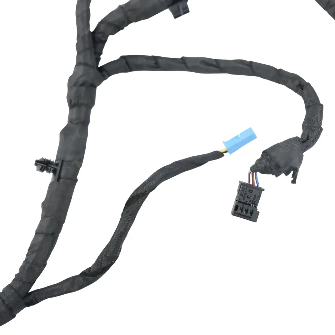 Front Door Electric Wire Harness Loom Passenger Side to BMW F40 with Part number 8714406 BMW F40 Front Door Electric Wire Harness Loom Passenger Side - SKU 8714406 - Part number 8714406
