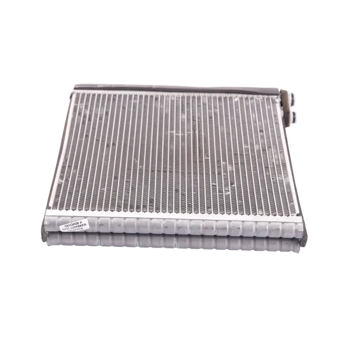 Evaporatore Aria Condizionata Climatizzatore 88501-05070 per Toyota Corolla E12 con numero di parte 8850105070 Toyota Corolla E12 Evaporatore Aria Condizionata Climatizzatore 88501-05070 - SKU 8850105070 - Numero di parte 8850105070