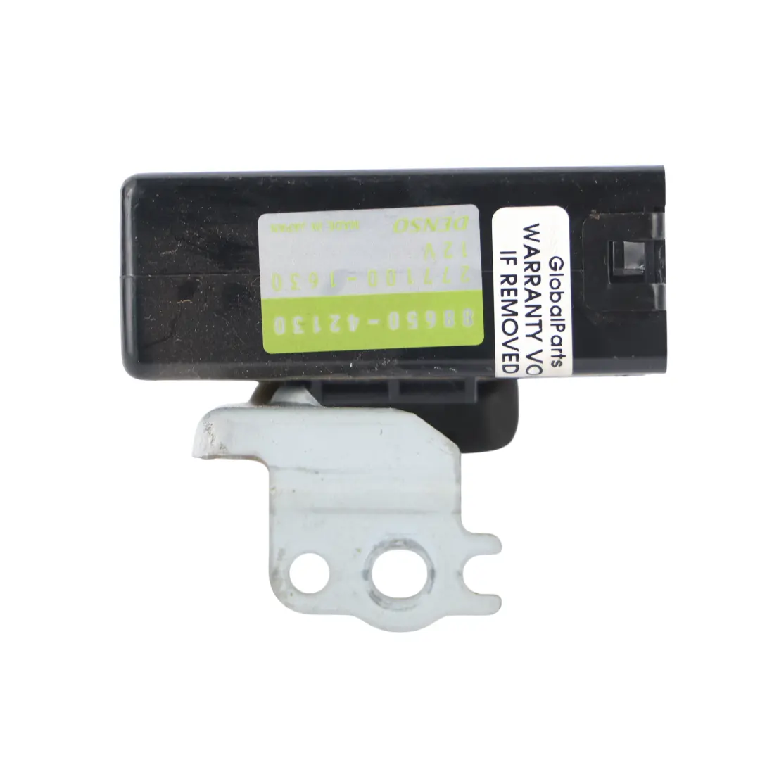Mk2 Air Conditionong Amplifier Control Module ECU to Toyota Rav4 with Part number 8865042130 Toyota Rav4 Mk2 Air Conditionong Amplifier Control Module ECU - SKU 8865042130 - Part number 8865042130