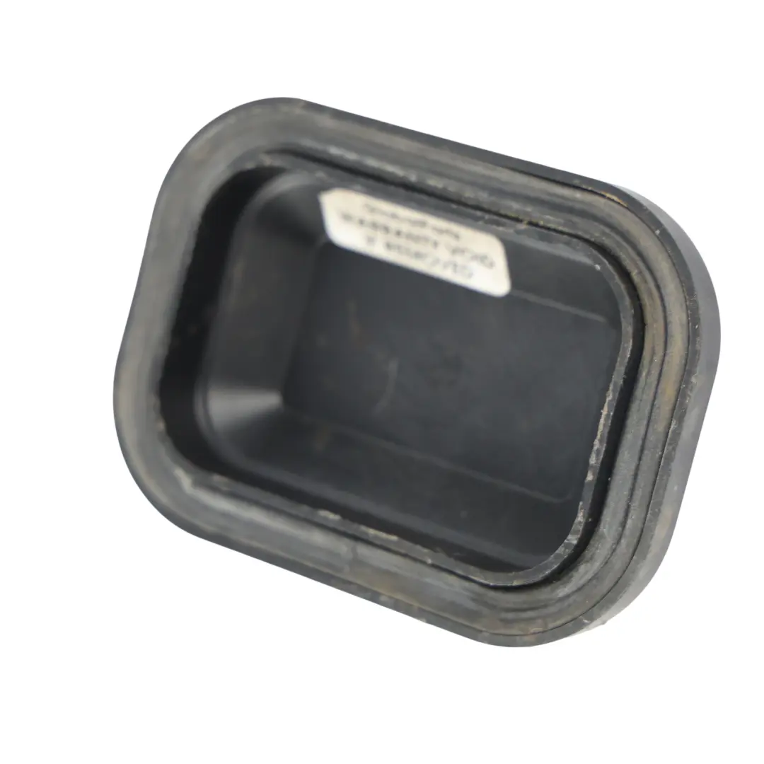 Couvercle Cache Ampoule Phare Gauche Droit pour Toyota Corolla E12 à propos du numéro de pièce 89026143 Toyota Corolla E12 Couvercle Cache Ampoule Phare Gauche Droit - SKU 89026143 - Numéro de pièce 89026143