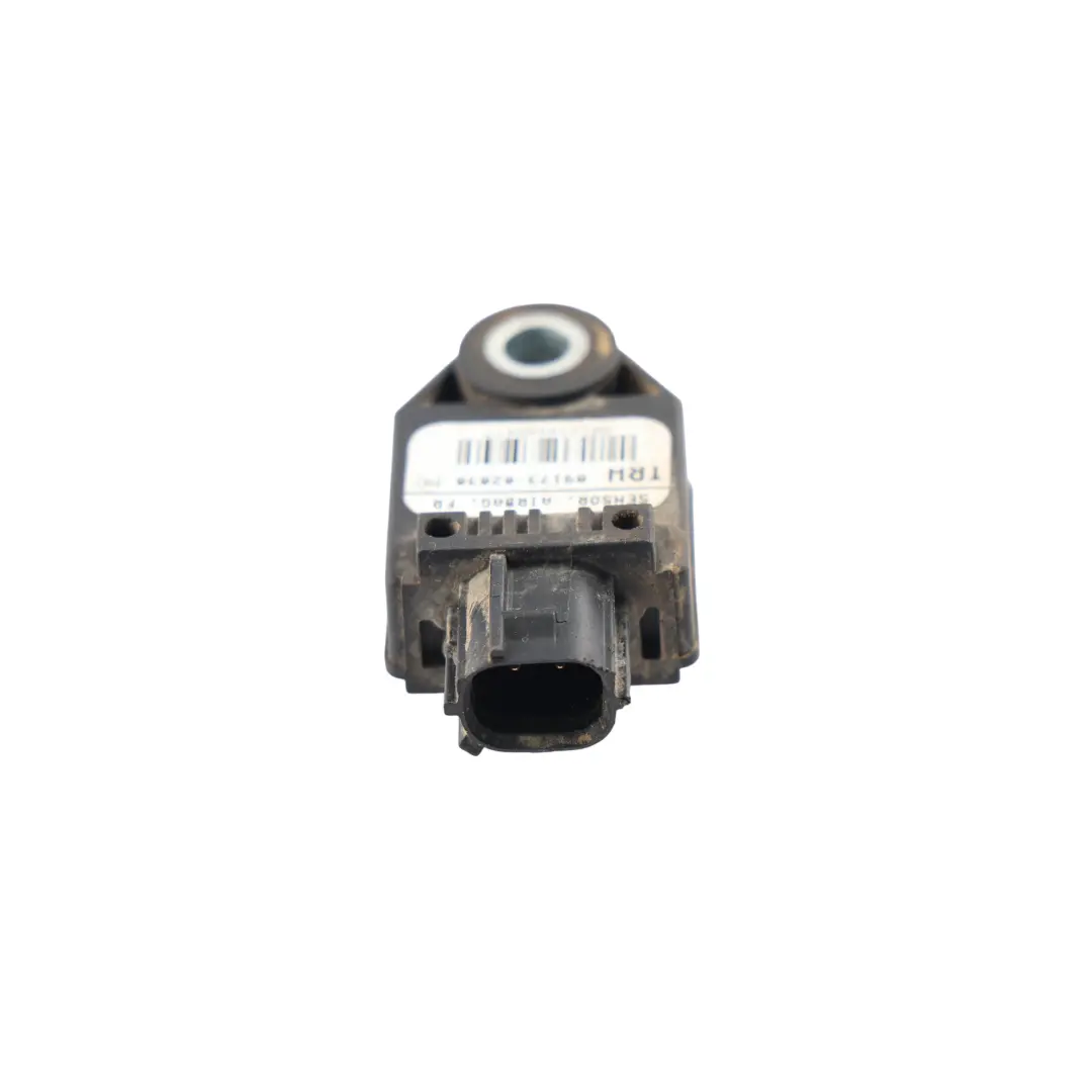 Capteur Impact Avant Droit pour Toyota Corolla E12 à propos du numéro de pièce 8917302030 Toyota Corolla E12 Capteur Impact Avant Droit - SKU 8917302030 - Numéro de pièce 8917302030