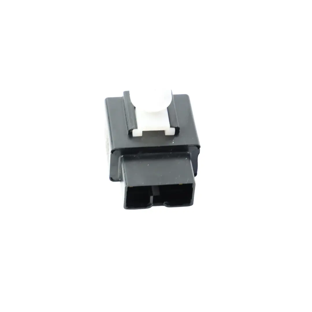 Toyota Avensis T270 Relè Luce Stop Freno 12V Denso - SKU 895A147010 - Numero di parte 895A147010