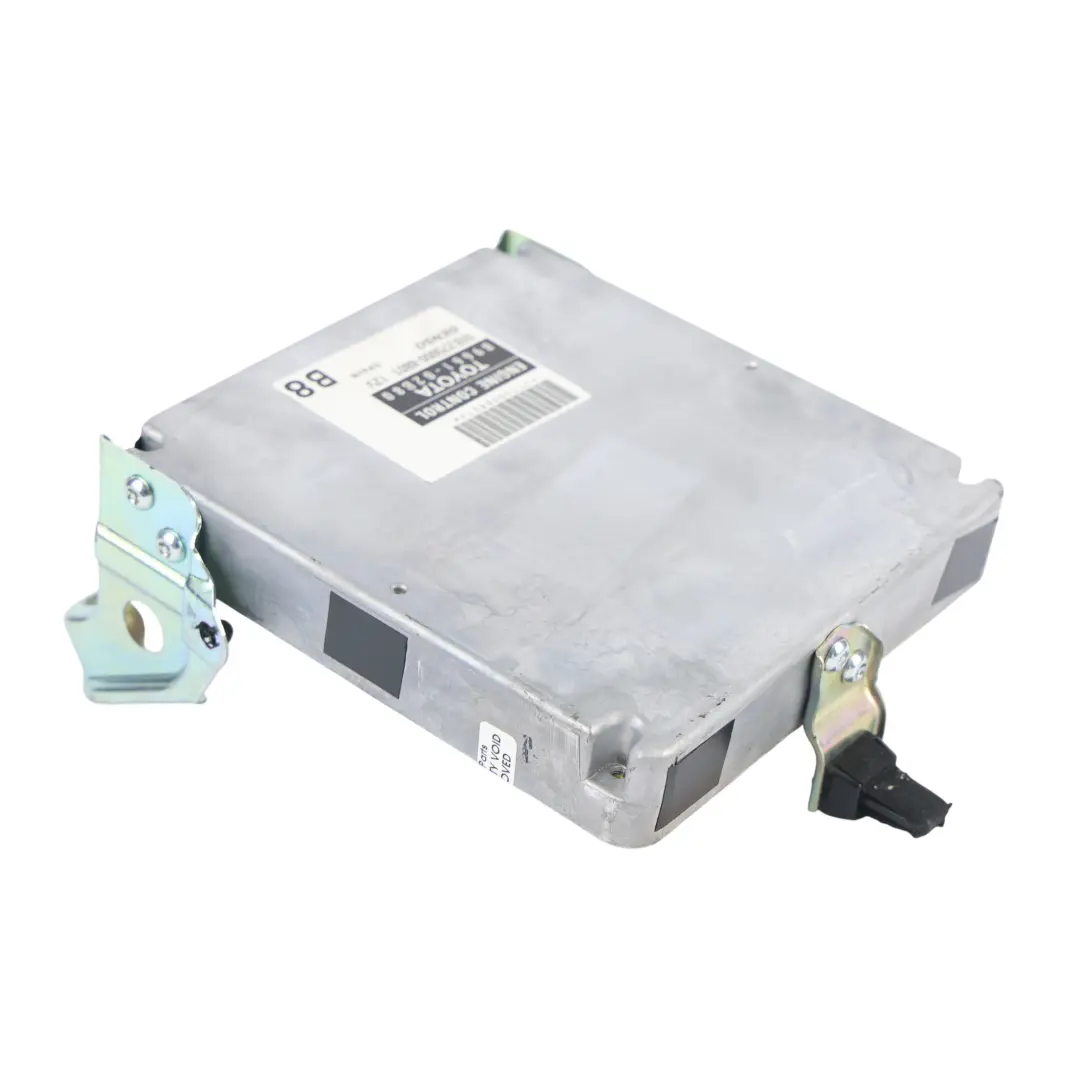 Toyota Corolla E120 Sterownik Silnika ECU 1.6 VVT-i 3ZZFE 110KM - SKU 8966102B80 - Numer Części 8966102B80