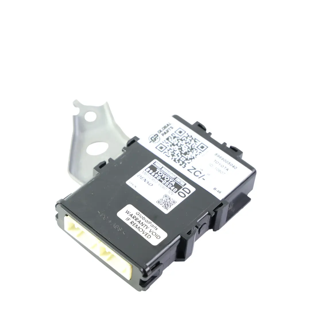 Toyota Avensis T270 Power Management ECU Control Module 1.8 Petrol - SKU 8969005040 - Part number 8969005040