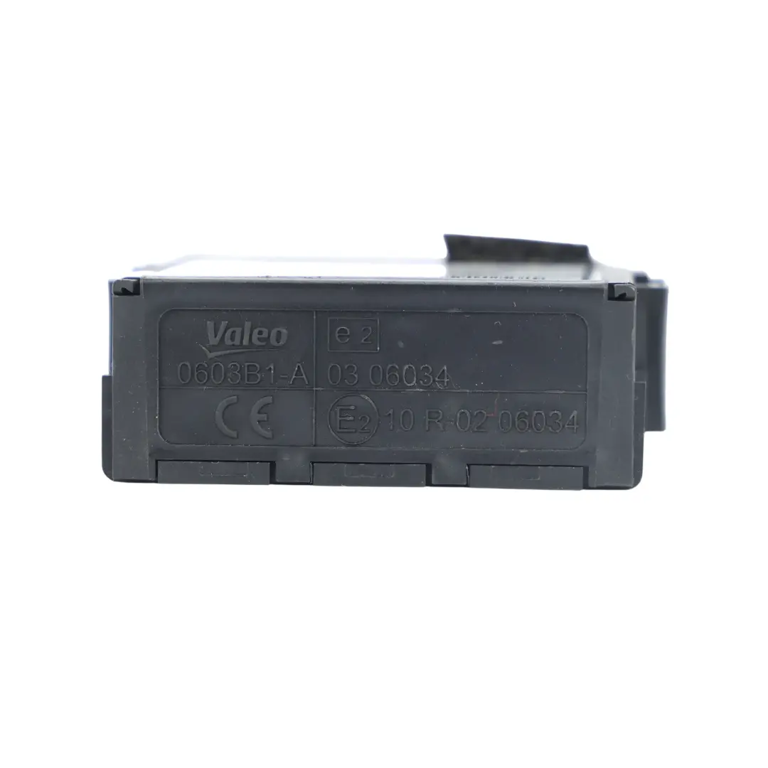 Toyota Auris E15 Módulo Control Puerta Receptor - SKU 8974102130 - Número de pieza 8974102130