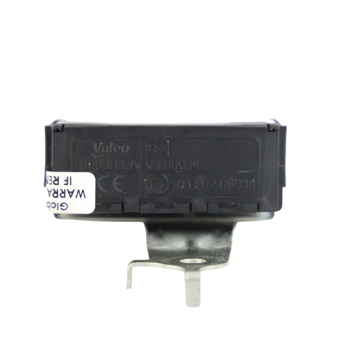 Moduł Sterownik Drzwi Odbiornik ECU do Toyota Avensis T270 o numerze 8974105090 Toyota Avensis T270 Moduł Sterownik Drzwi Odbiornik ECU - SKU 8974105090 - Numer Części 8974105090