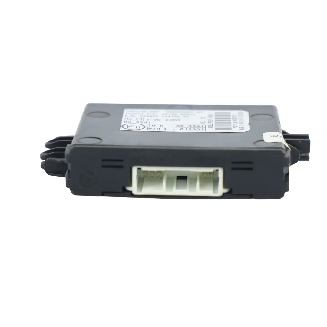 Key Immobiliser Transponder Module Control Unit 89780-0D011 to Toyota Yaris P9 with Part number 897800D011 Toyota Yaris P9 Key Immobiliser Transponder Module Control Unit 89780-0D011 - SKU 897800D011 - Part number 897800D011
