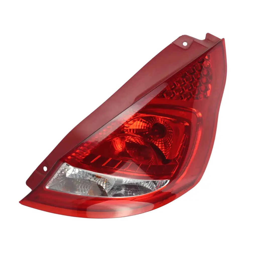 Lampa Tylna Prawa Panel do Ford Fiesta Mk7 o numerze 8A61-13404-AE Ford Fiesta Mk7 Lampa Tylna Prawa Panel - SKU 8A61-13404-AE - Numer Części 8A61-13404-AE