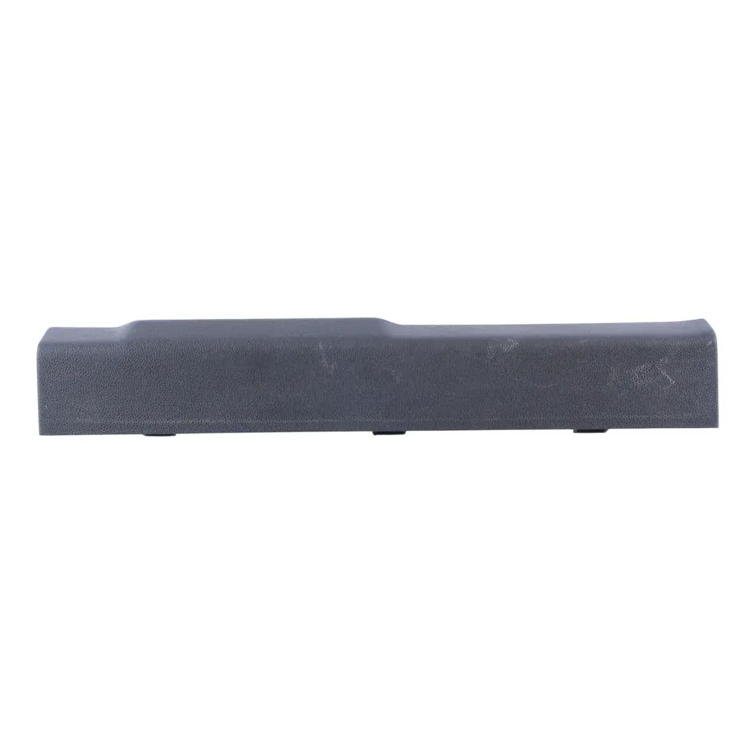 Moldura Umbral Puerta Delantera Derecha para Ford Fiesta Mk7 con número de pieza 8A61-A13200-ACW Ford Fiesta Mk7 Moldura Umbral Puerta Delantera Derecha - SKU 8A61-A13200-ACW - Número de pieza 8A61-A13200-ACW