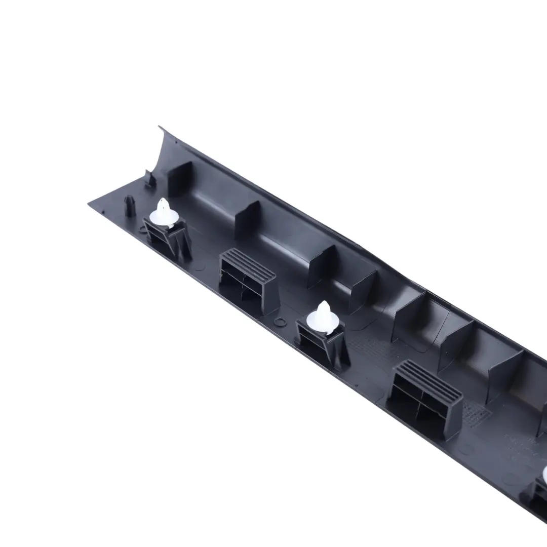 Ford Fiesta Mk7 Moldura Umbral Puerta Delantera Derecha - SKU 8A61-A13200-ACW - Número de pieza 8A61-A13200-ACW
