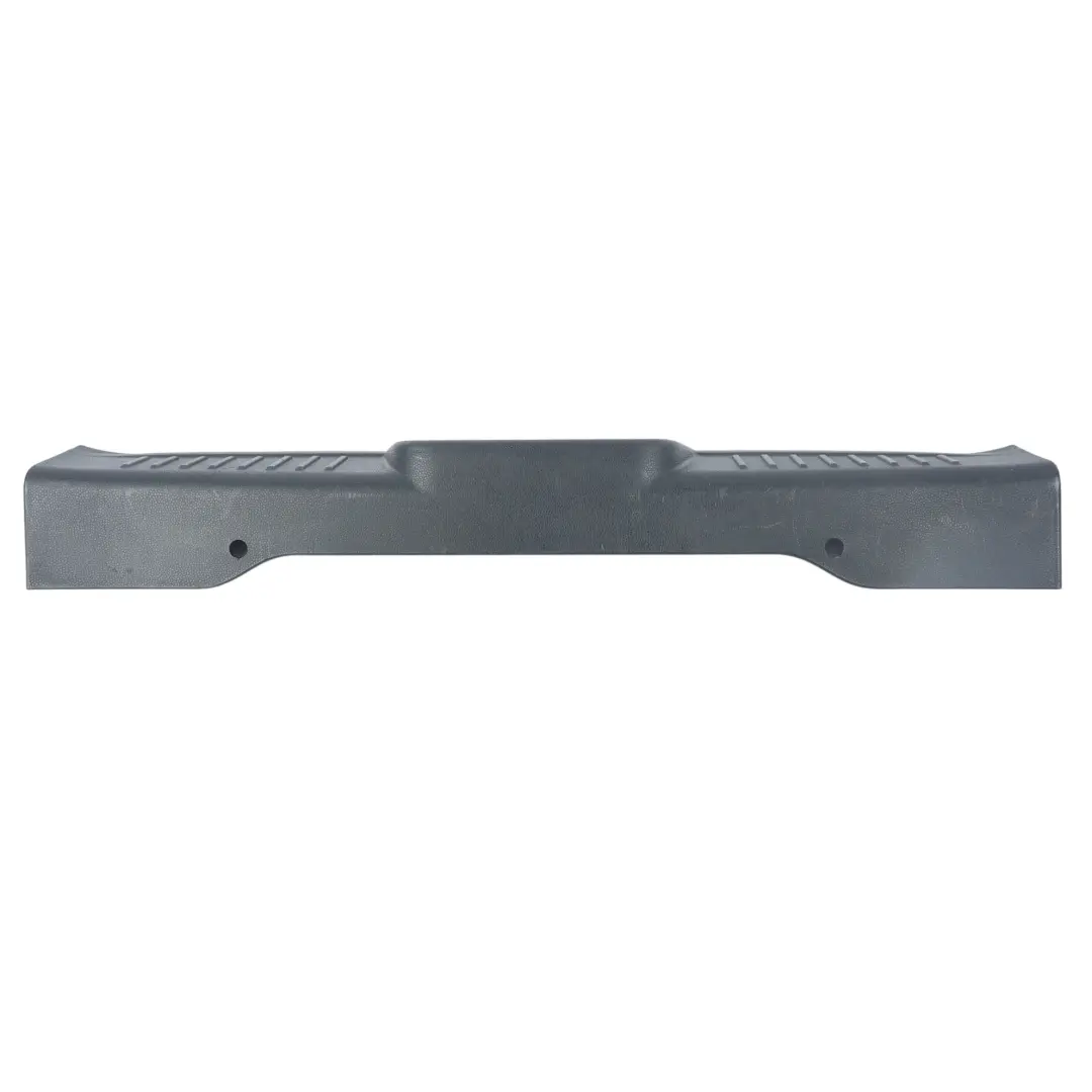 Garniture de Seuil de Hayon Coffre Noir pour Ford Fiesta Mk7 à propos du numéro de pièce 8A61-B40352-AGW Ford Fiesta Mk7 Garniture de Seuil de Hayon Coffre Noir - SKU 8A61-B40352-AGW - Numéro de pièce 8A61-B40352-AGW