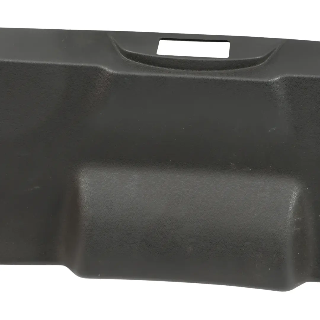 Ford Fiesta Mk7 Osłona Tapicerka Klapy Bagażnika Tylna - SKU D1BB-B40706-AAW - Numer Części D1BB-B40706-AAW