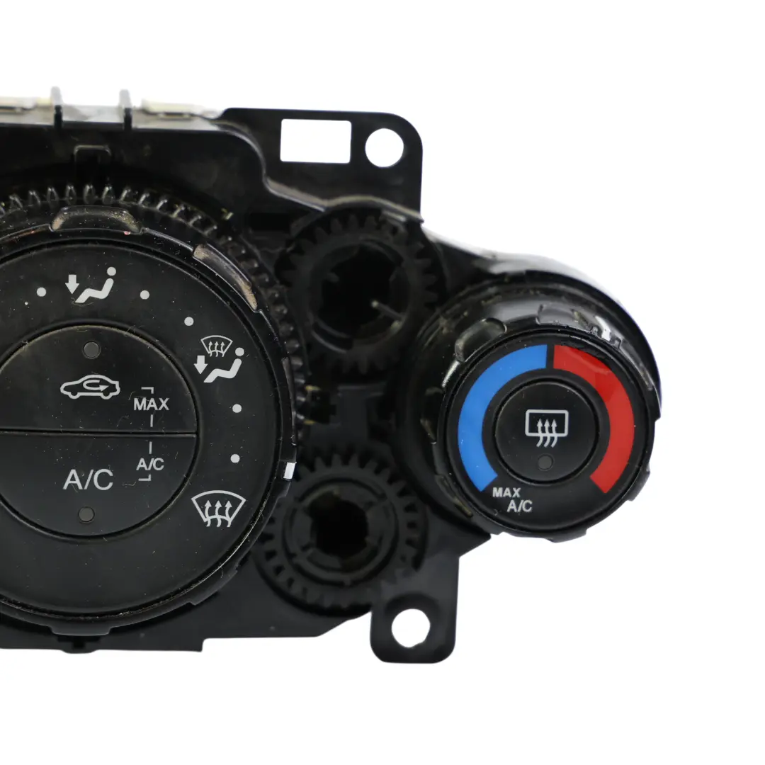 Panneau Commande Climatisation Chauffage 8A69-19980-AE pour Ford Fiesta MK7 à propos du numéro de pièce 8A6118549 Ford Fiesta MK7 Panneau Commande Climatisation Chauffage 8A69-19980-AE - SKU 8A6118549 - Numéro de pièce 8A6118549