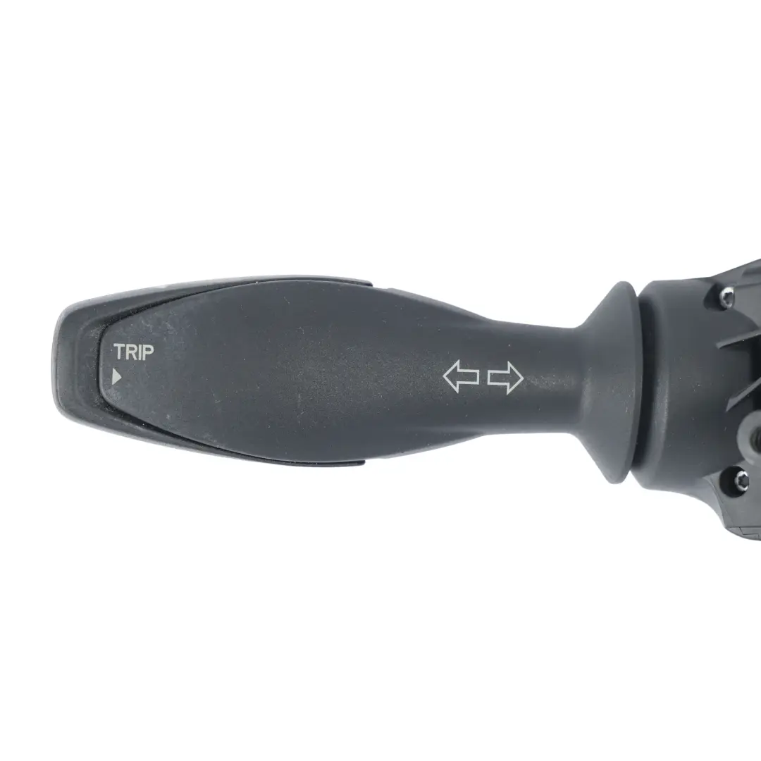 Ford Fiesta Mk7 Soporte Mando Columna Dirección Embellecedor - SKU 8A6T-13N064-BH-1 - Número de pieza 8A6T-13N064-BH