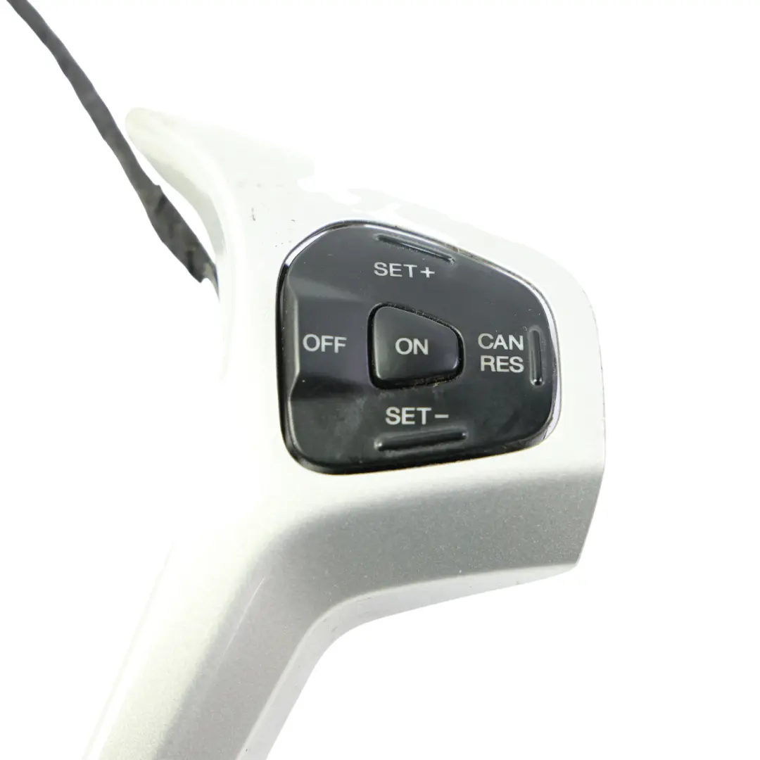 Ford Fiesta MK7 Przełączniki Kierownicy Wielofunkcyjne 8A6T-14K147AE - SKU 8A6T-14K147-AD-3 - Numer Części 8A6T-14K147-AD
