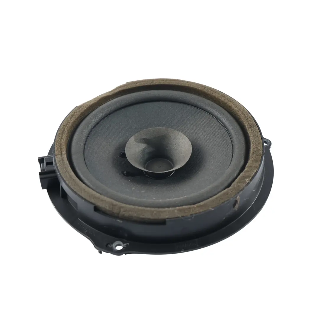Głośnik Tylnych Drzwi Lewy Prawy 25W do Ford Fiesta Mk7 o numerze 8A6T-18808-CC Ford Fiesta Mk7 Głośnik Tylnych Drzwi Lewy Prawy 25W - SKU 8A6T-18808-CC - Numer Części 8A6T-18808-CC