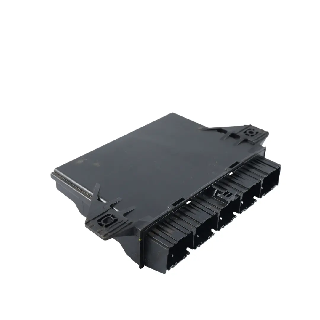 Central Locking Keyless Entry Control Module to Ford Fiesta Mk7 with Part number 8A6T-19G481-AAM Ford Fiesta Mk7 Central Locking Keyless Entry Control Module - SKU 8A6T-19G481-AAM - Part number 8A6T-19G481-AAM