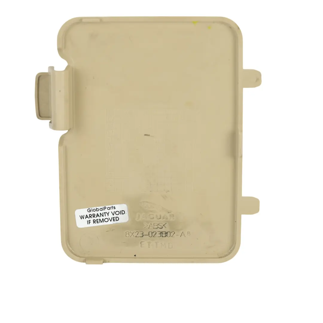 Coperchio Portafusibili Anteriore Guida Superiore per Jaguar XF X250 con numero di parte 8X23-023B02-AB Jaguar XF X250 Coperchio Portafusibili Anteriore Guida Superiore - SKU 8X23-023B02-AB-2 - Numero di parte 8X23-023B02-AB