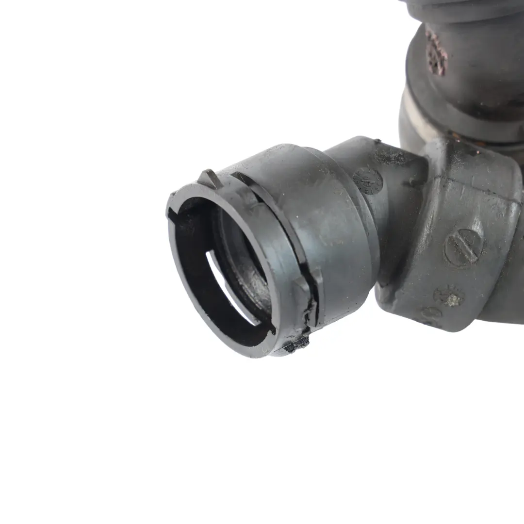 Audi A4 B7 Durite Tuyau Liquide Refroidissement Radiateur - SKU 8E0121044K - Numéro de pièce 8E0121044K