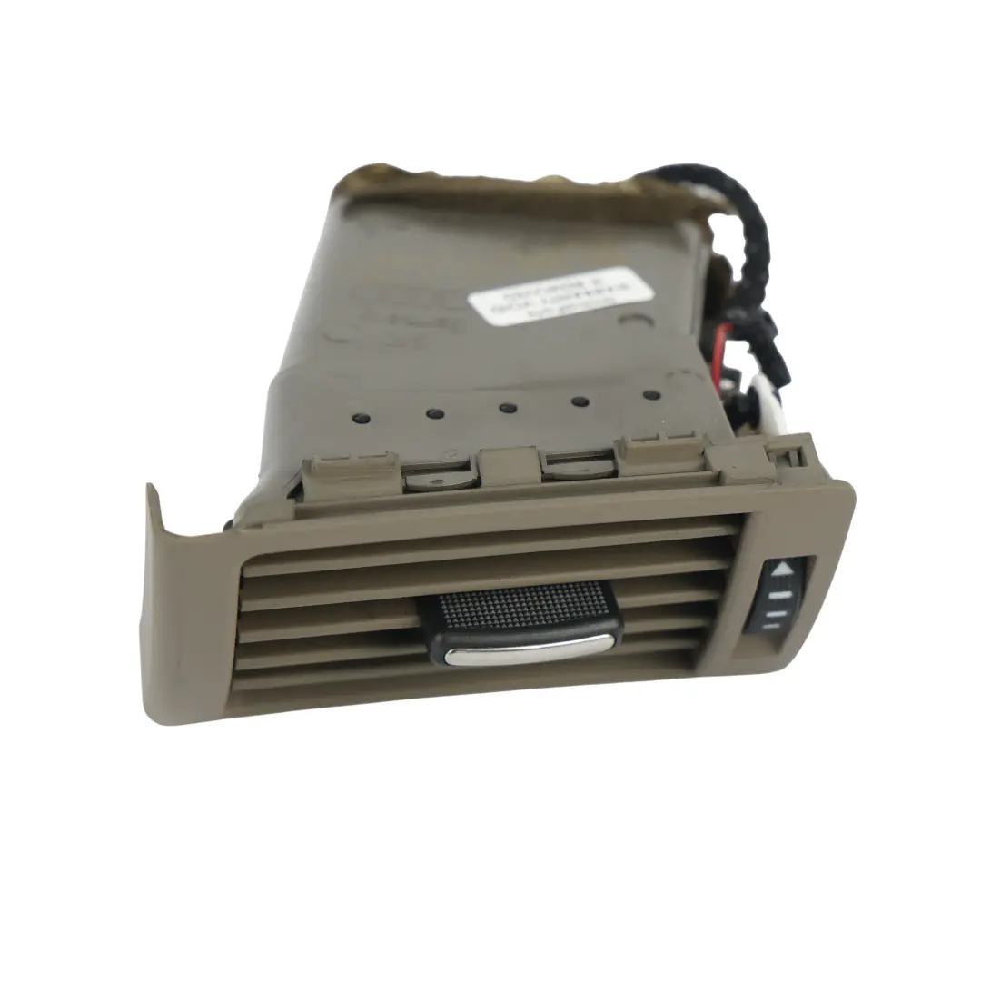 Inny Audi A4 B6 B7 Lüftungsgitter Armaturenbrett Vorne Rechts Beige für mit Teilenummer 8E0820902F Inny Audi A4 B6 B7 Lüftungsgitter Armaturenbrett Vorne Rechts Beige - SKU 8E0820902F-1 - Teilenummer 8E0820902F