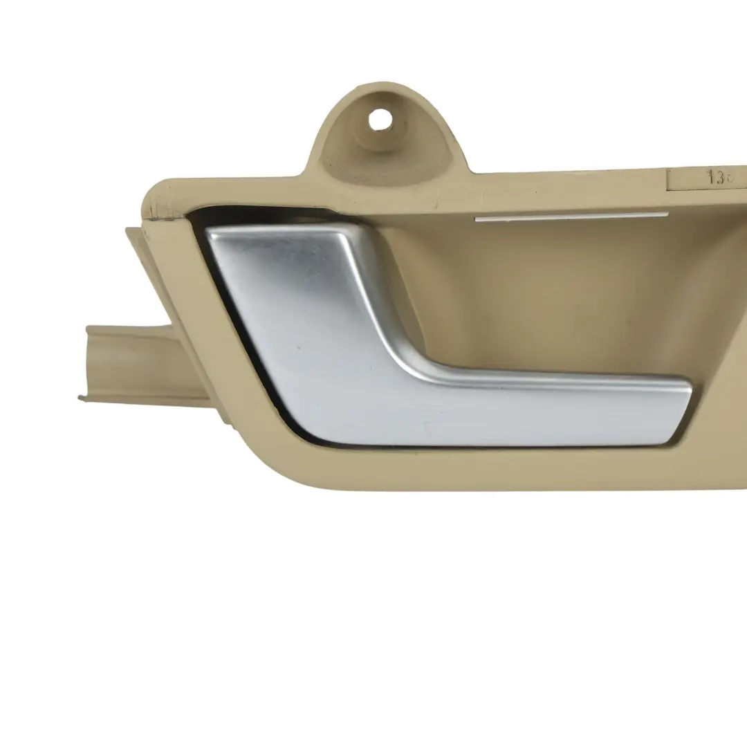 Maniglia Interna Porta Anteriore Sinistra Beige per Audi A4 B7 con numero di parte 8E0839019C Audi A4 B7 Maniglia Interna Porta Anteriore Sinistra Beige - SKU 8E0839019C-1 - Numero di parte 8E0839019C