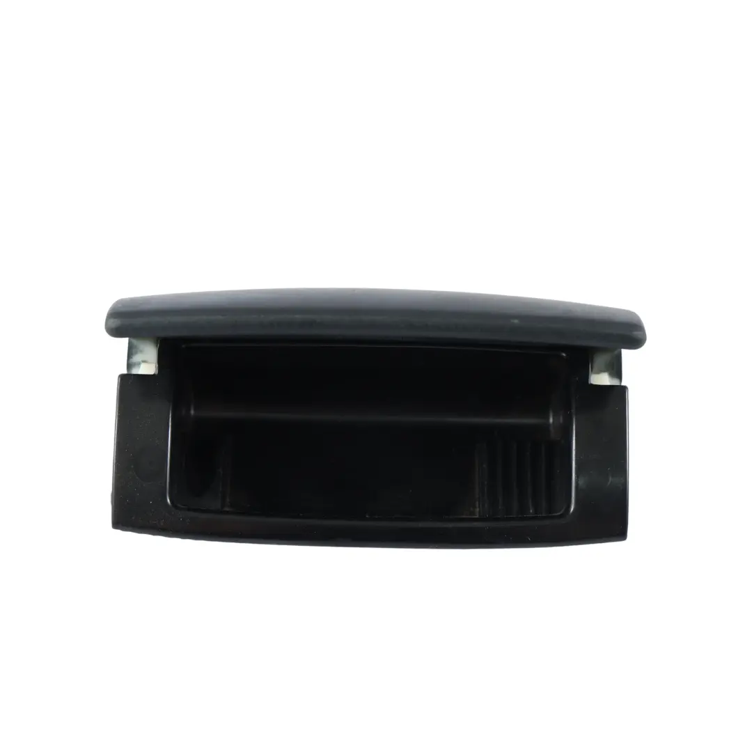 Console Centrale Posacenere Inserto Posteriore Nero 8E08579 per Audi B6 A4 B7 Cabrio con numero di parte 8E0857961 Audi B6 A4 B7 Cabrio Console Centrale Posacenere Inserto Posteriore Nero 8E08579 - SKU 8E0857961-1 - Numero di parte 8E0857961