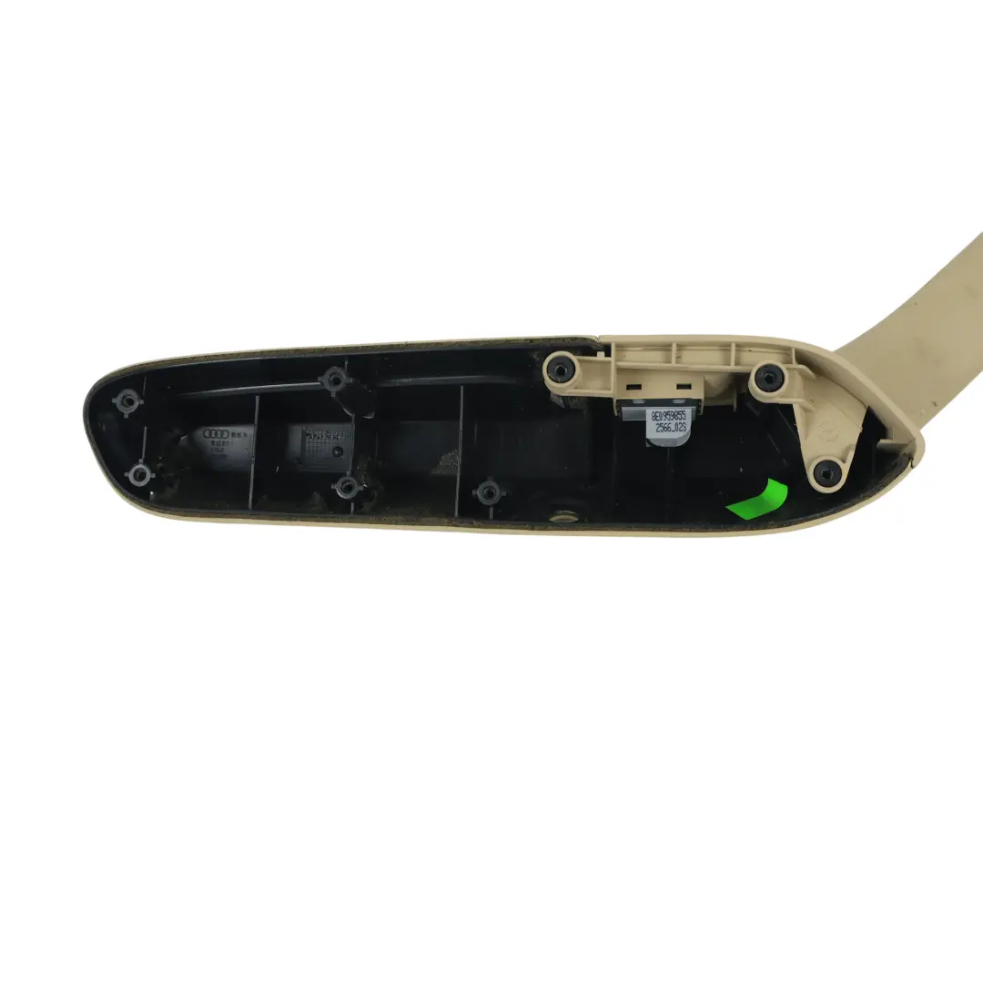 Audi A4 B7 Tirador Reposabrazos Panel Puerta Trasera Beige Derecho - SKU 8E0867374-1 - Número de pieza 8E0867374