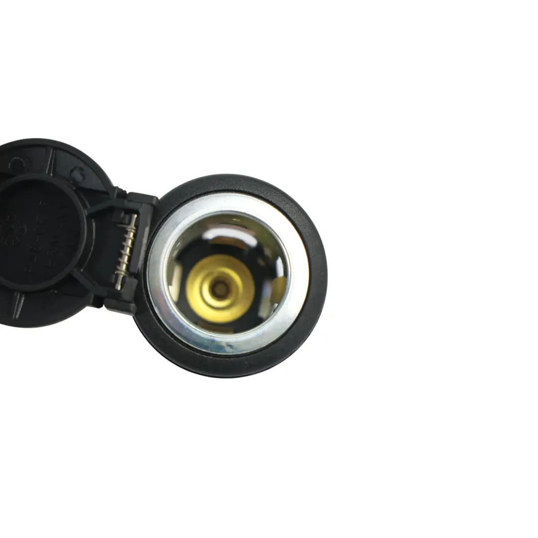 Presa Accendisigari 12V Inserto Coperchio per Audi A1 8X A5 8T con numero di parte 8E0919309 Audi A1 8X A5 8T Presa Accendisigari 12V Inserto Coperchio - SKU 8E0919309-3 - Numero di parte 8E0919309