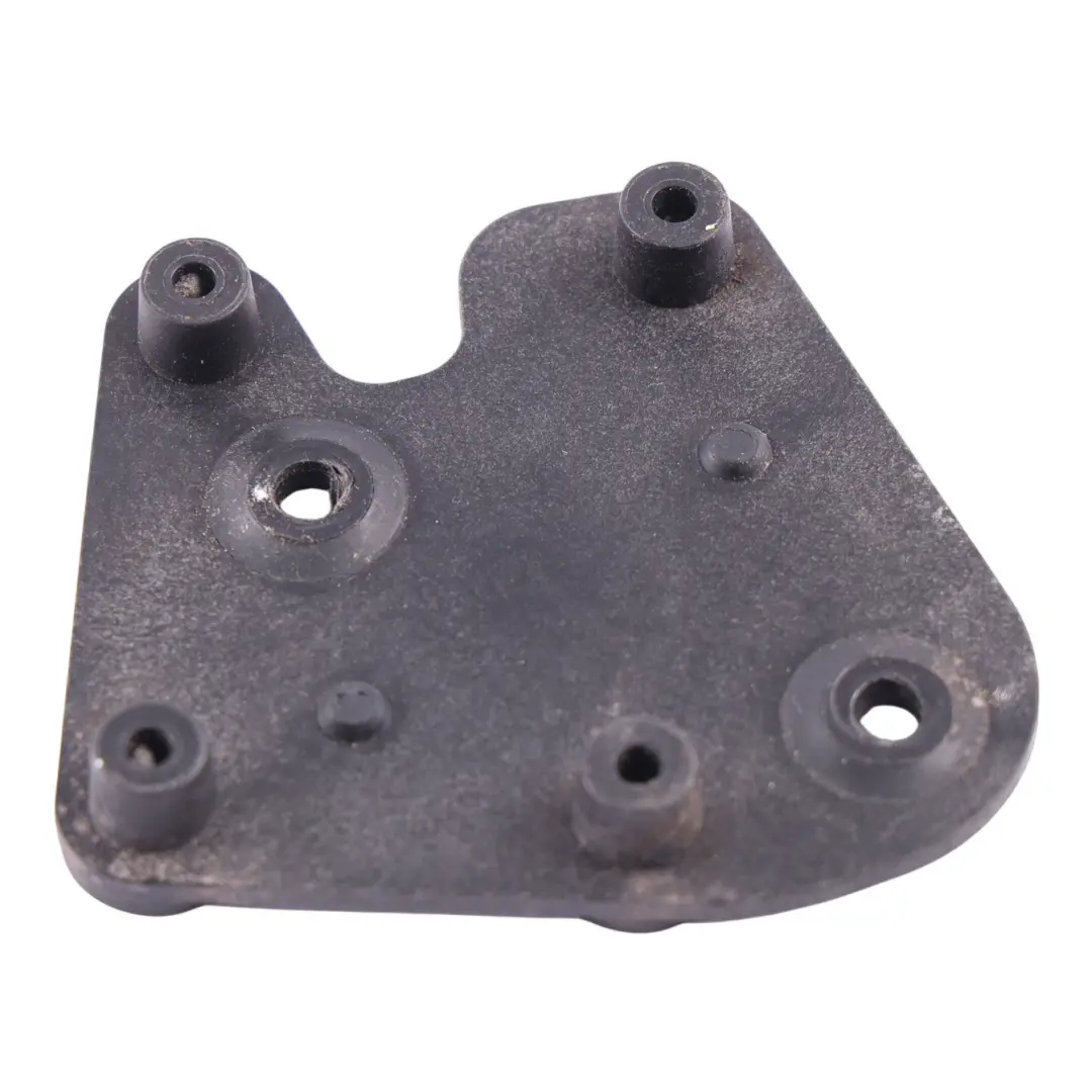 Boot Tailgate Lid Lock Holder Bracket Support Mount to Audi A3 S3 8P Rear with Part number 8E9827833 Audi A3 S3 8P Rear Boot Tailgate Lid Lock Holder Bracket Support Mount - SKU 8E9827833-1 - Part number 8E9827833