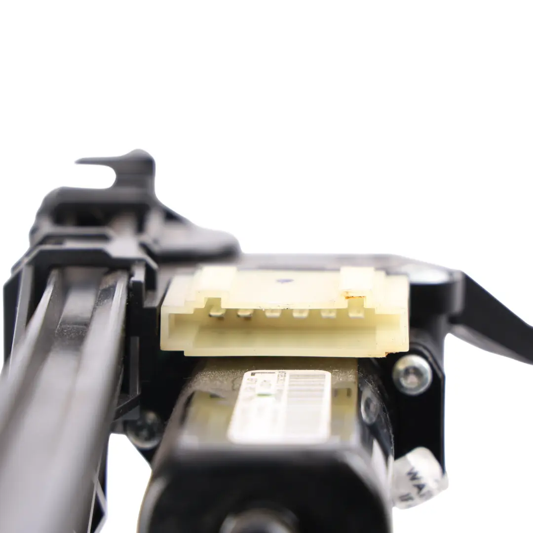 8F Cabriolet Présentateur Ceinture Moteur Guide Gauche pour Audi A5 à propos du numéro de pièce 8F0857759 Audi A5 8F Cabriolet Présentateur Ceinture Moteur Guide Gauche - SKU 8F0857759-1 - Numéro de pièce 8F0857759