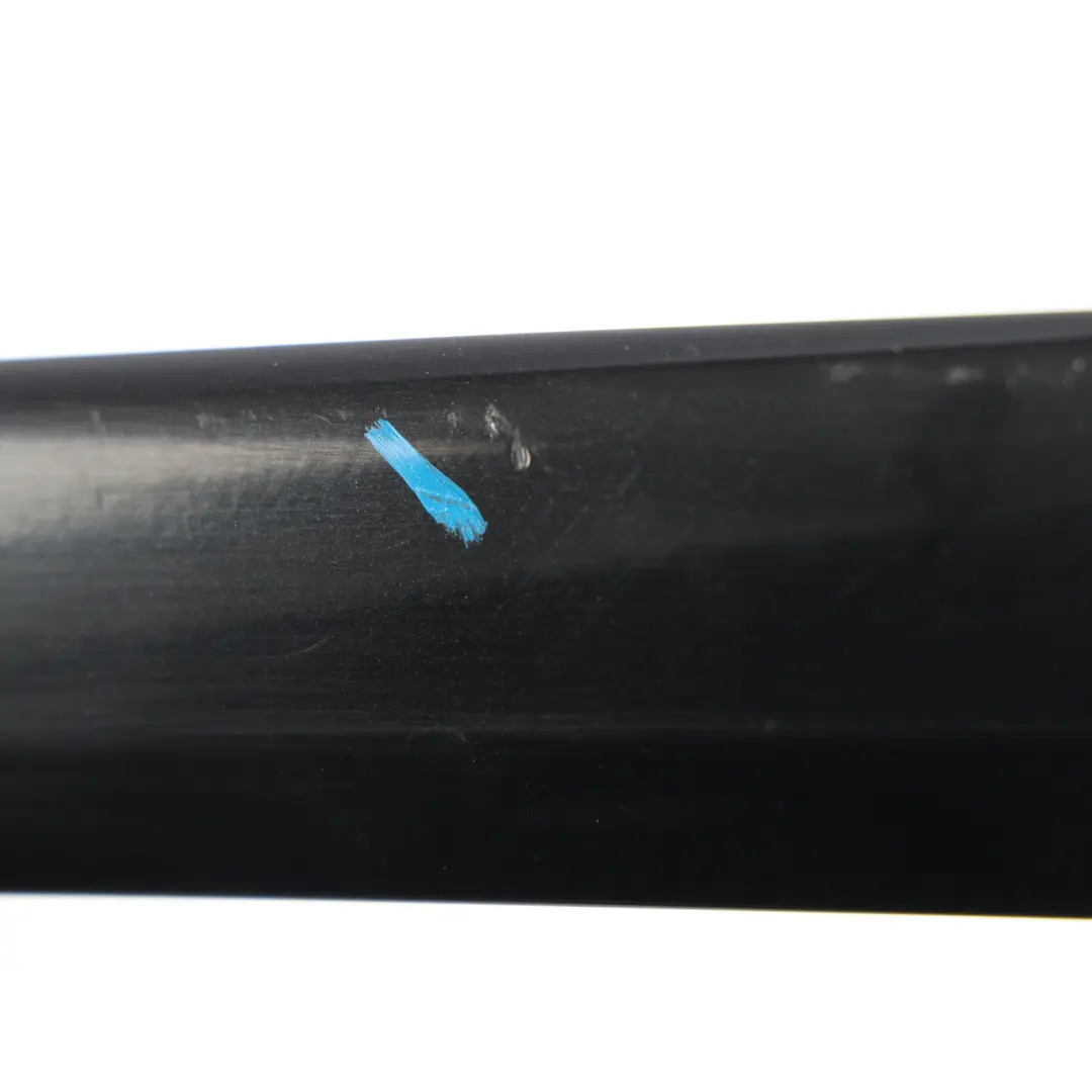 Front Door Moulding Strip Panel Right O/S Phantom Black Z9Y to Audi A4 B7 with Part number 8H0853954 Audi A4 B7 Front Door Moulding Strip Panel Right O/S Phantom Black Z9Y - SKU 8H0853954-PHB - Part number 8H0853954