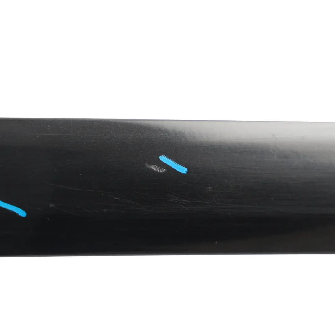 Front Door Moulding Strip Panel Right O/S Phantom Black Z9Y to Audi A4 B7 with Part number 8H0853954 Audi A4 B7 Front Door Moulding Strip Panel Right O/S Phantom Black Z9Y - SKU 8H0853954-PHB - Part number 8H0853954