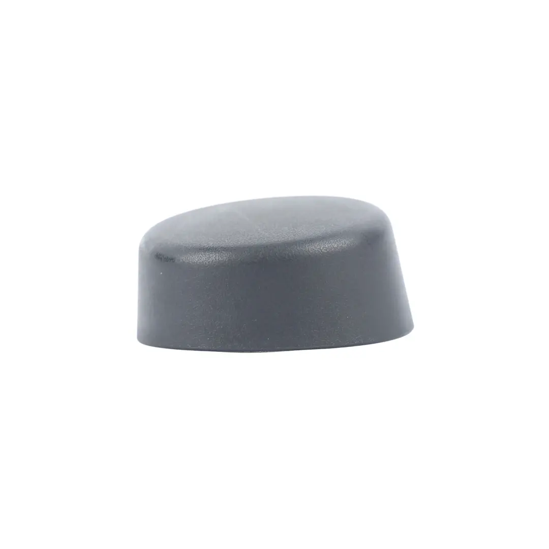 Belt Bolt Cover Right O/S Black to Audi A4 RS4 B6 B7 Cabriolet Seat with Part number 8H0858340 Audi A4 RS4 B6 B7 Cabriolet Seat Belt Bolt Cover Right O/S Black - SKU 8H0858340 - Part number 8H0858340