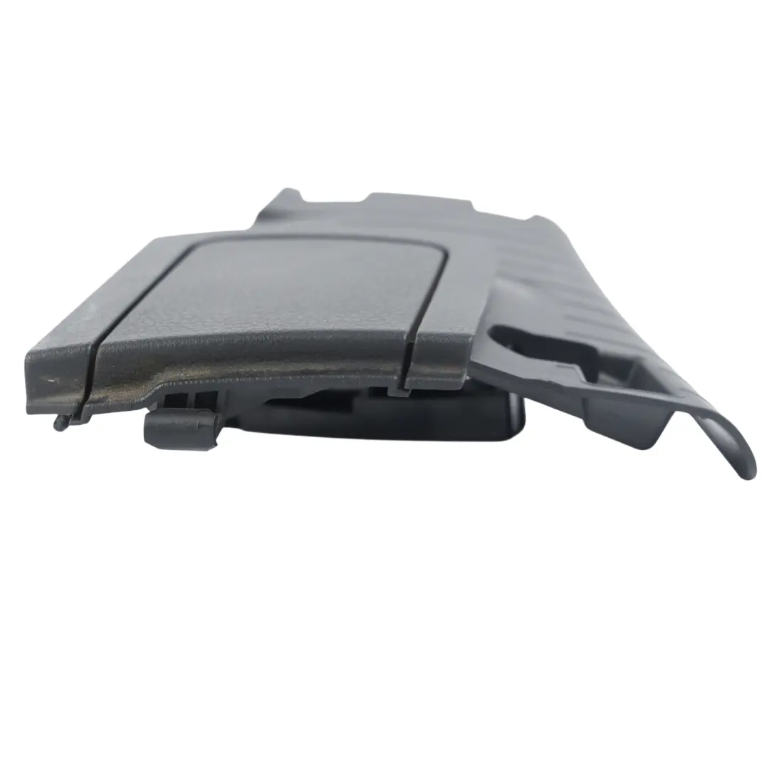 Boczna Tylna Listwa Panelu Lewa Czarna do Audi A4 B6 Cabrio o numerze 8H0868433 Audi A4 B6 Cabrio Boczna Tylna Listwa Panelu Lewa Czarna - SKU 8H0868433 - Numer Części 8H0868433