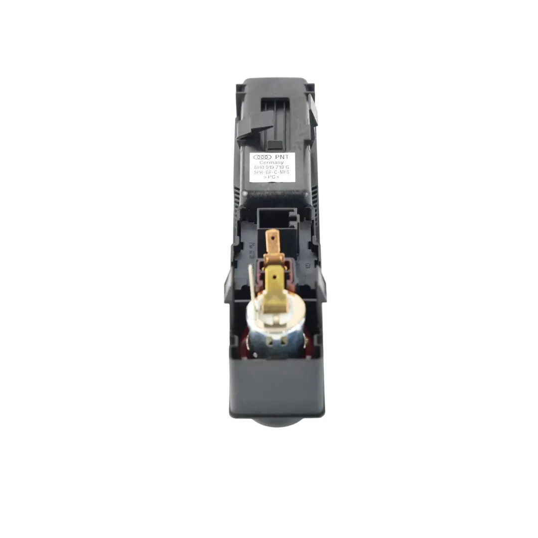 Interruptor Capota Encendedor Toma 12V Cenicero para Audi A4 B7 Cabrio con número de pieza 8H0919719G Audi A4 B7 Cabrio Interruptor Capota Encendedor Toma 12V Cenicero - SKU 8H0919719G-2 - Número de pieza 8H0919719G